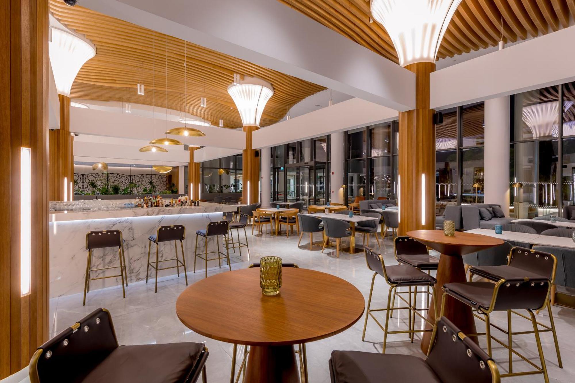 Radisson Beach Resort Larnaca Lárnaca Exterior foto