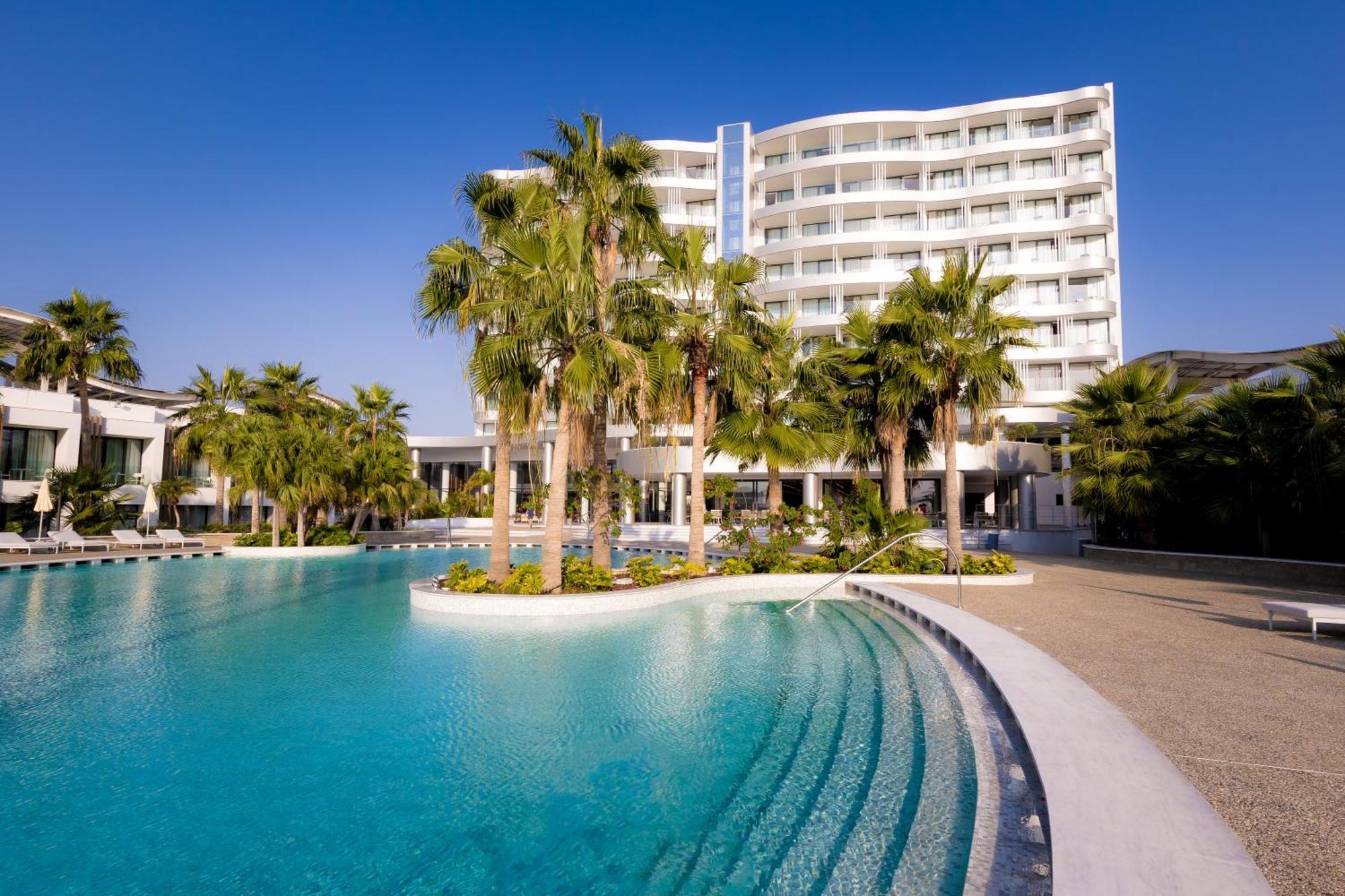 Radisson Beach Resort Larnaca Lárnaca Exterior foto