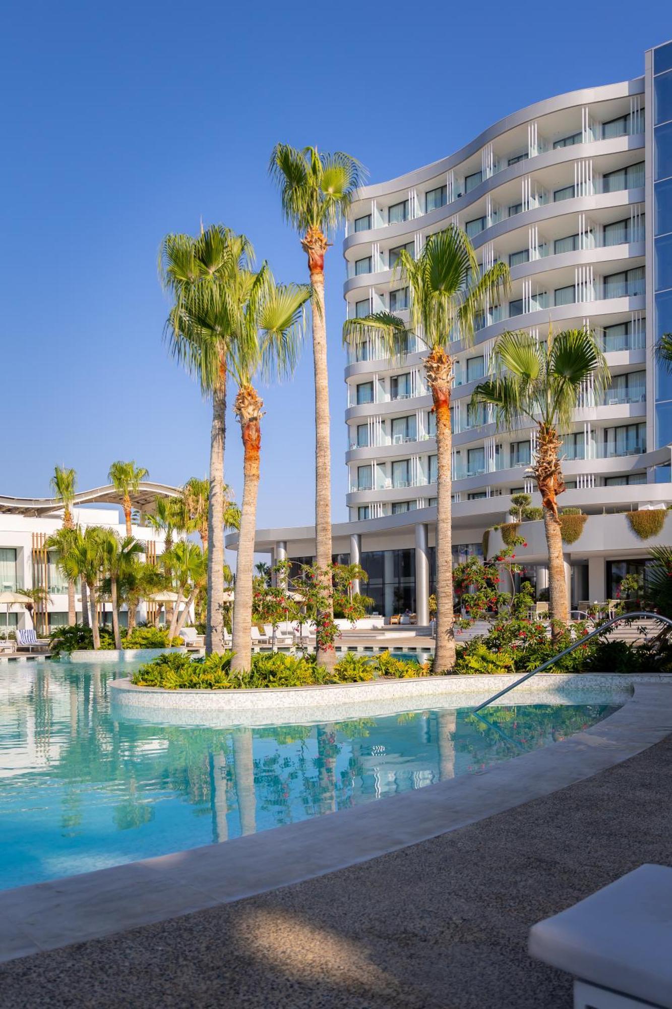 Radisson Beach Resort Larnaca Lárnaca Exterior foto